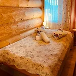 Chalé Willa Anna Bukowina Jacuzzi & Sauna *
