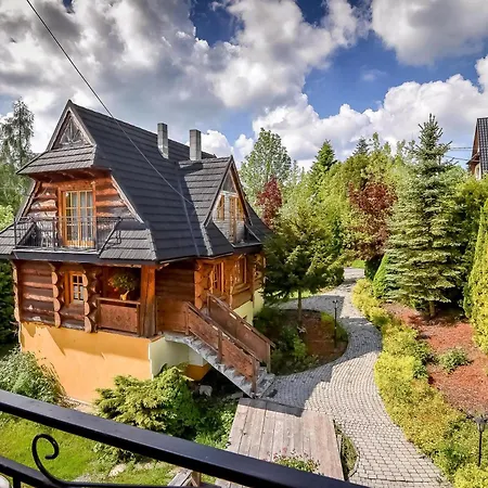 Anna Bukowina Jacuzzi & Sauna Chalet