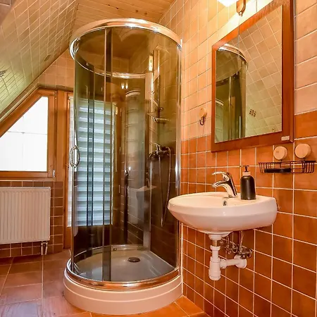 Anna Bukowina Jacuzzi & Sauna *