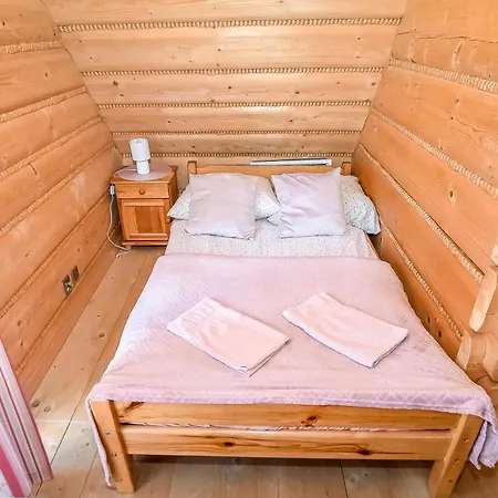 Anna Bukowina Jacuzzi & Sauna 木屋 布库维纳塔然斯卡