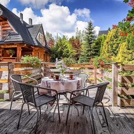 Anna Bukowina Jacuzzi & Sauna Chalé *